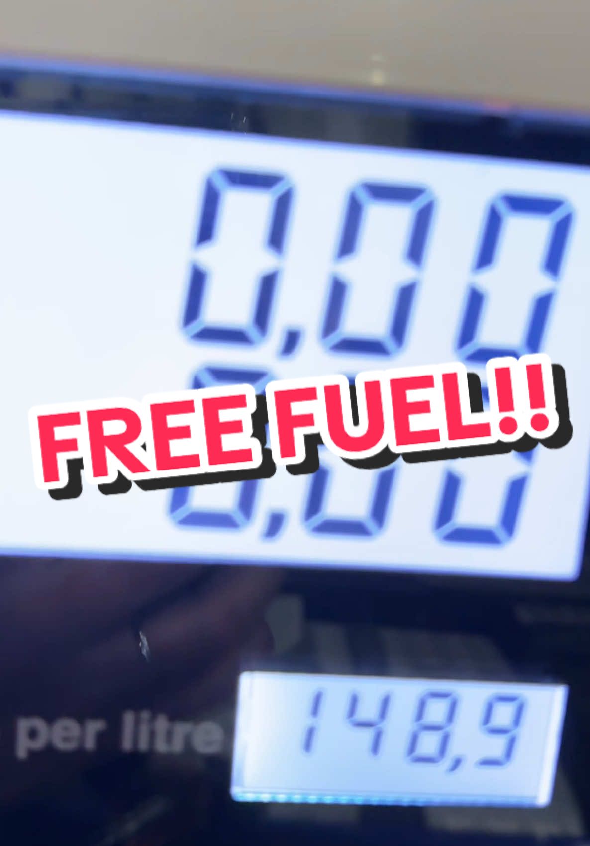 Free Fuel!! #fyp #hgvdriver #trucking #truckertim 
