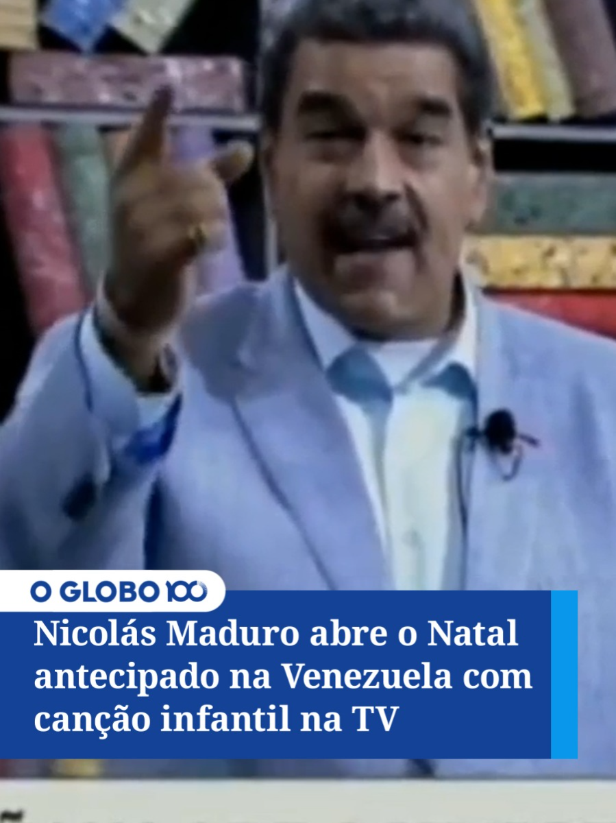 O presidente da Venezuela, Nicolás Maduro, deu início às celebrações de Natal e Ano Novo durante seu programa de televisão e começou com as comemorações. Maduro ordenou que as festividades comecem a partir deste mês e se estendam até 15 de janeiro, cinco dias após o dia 10 de janeiro, quando ele tem previsão de assumir a presidência para um terceiro mandato que se prolongaria até 2031, apesar das críticas da oposição e de vários países sobre a falta de transparência nas eleições de julho. Saiba mais no link acima #JornalOGlobo #Venezuela #NicolasMaduro #Natal #AnoNovo