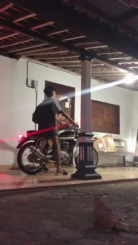 @DK Gitar Project langsung cek dan cek out in man temannnn🔥🙌#dkgitarproject #zakiyemmvlog 