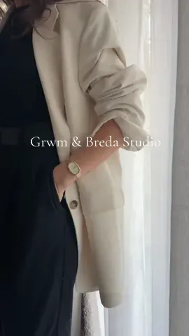 Lets get ready with @BREDA Watch  #grwm #falloutfitinspo #goldwatch #chicoutfitideas #gdwm 