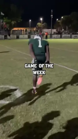 This Friday lookin a lil personal 👀 @Winston “Winnie” Watkins Jr #winstonwatkinsjr #img #venice #florida #highschoolfootball #d1 