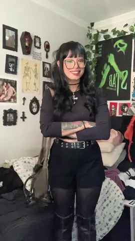 Forgot to post this cute fit i wore to my friends cafe a couple weeks ago #altgirl #alternativestyle #alternativefashion #90sgoth #fyp #foryourpage 