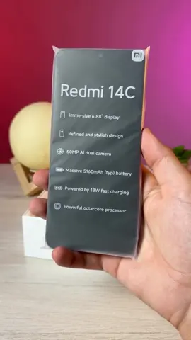 O Redmi 14C apresenta um design inspirado nos smartphones topo de linha de marcas chinesas, com destaque para o módulo de câmeras circular e de grande tamanho. O aparelho conta com uma câmera principal de 50 MP, sem a ostentação de múltiplas câmeras. Apesar de possuir uma bateria de 5.160 mAh, o dispositivo mantém um corpo relativamente fino, com 8,22 mm de espessura, segundo a fabricante. Internamente, ele é equipado com o chip Helio G81-Ultra, uma opção eficiente com suporte a 4G. A memória RAM pode alcançar até 16 GB com a tecnologia RAM Boost, enquanto o armazenamento interno vai de 128 GB até 256 GB. #ofertasdia #celular2024 #produto #celularesbaratos #xiaomibr #xiaomibrasil #ofertas #melhoropção #produtoqualidade #celular #celularbarato2024 #produtos #celulares #barato #saopaulo #RS #santacatarina #campograndems 
