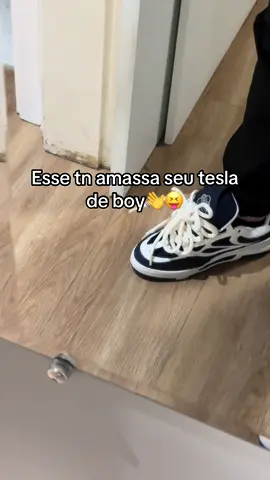 Nao tem nem papo quando esse ta no pé🤣👋 Ja segue no IG: tnsdoamorimm #lv #lvskate #tenis #fyp #foryou 
