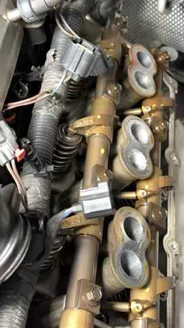 5.7 Hemi Misfire. Is it only a Flat Cam or Worse? Be Sure 👨‍🔧 #autoshop #autorepair #enginebuild #carrepair #enginebuilding 