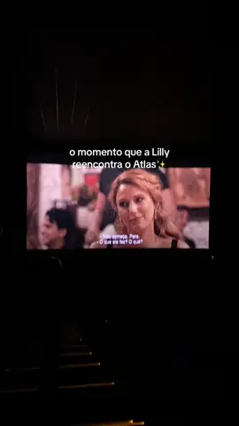 o meu coração dispara, por que eu sou complemente louca nesse livro, e no filme, assisti o filme inteiro com coração disparado