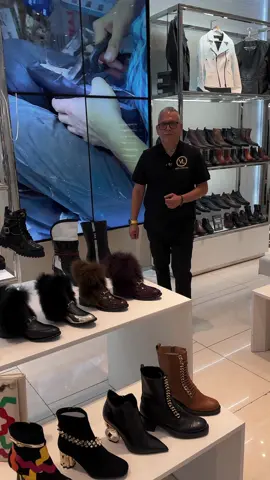 🔥 Best-seller alert! 🔥 Our highly coveted Izmir snakeskin and genuine fox fur leather boots are back in stock! ✨ Don’t miss out—these fly off the shelves fast. 🐍❤️ Available now in limited quantities. Shop luxury, shop Vinci Leather! #RestockAlert #LuxuryLeather #FoxFurTrim #ExclusiveStyle #vincileather 