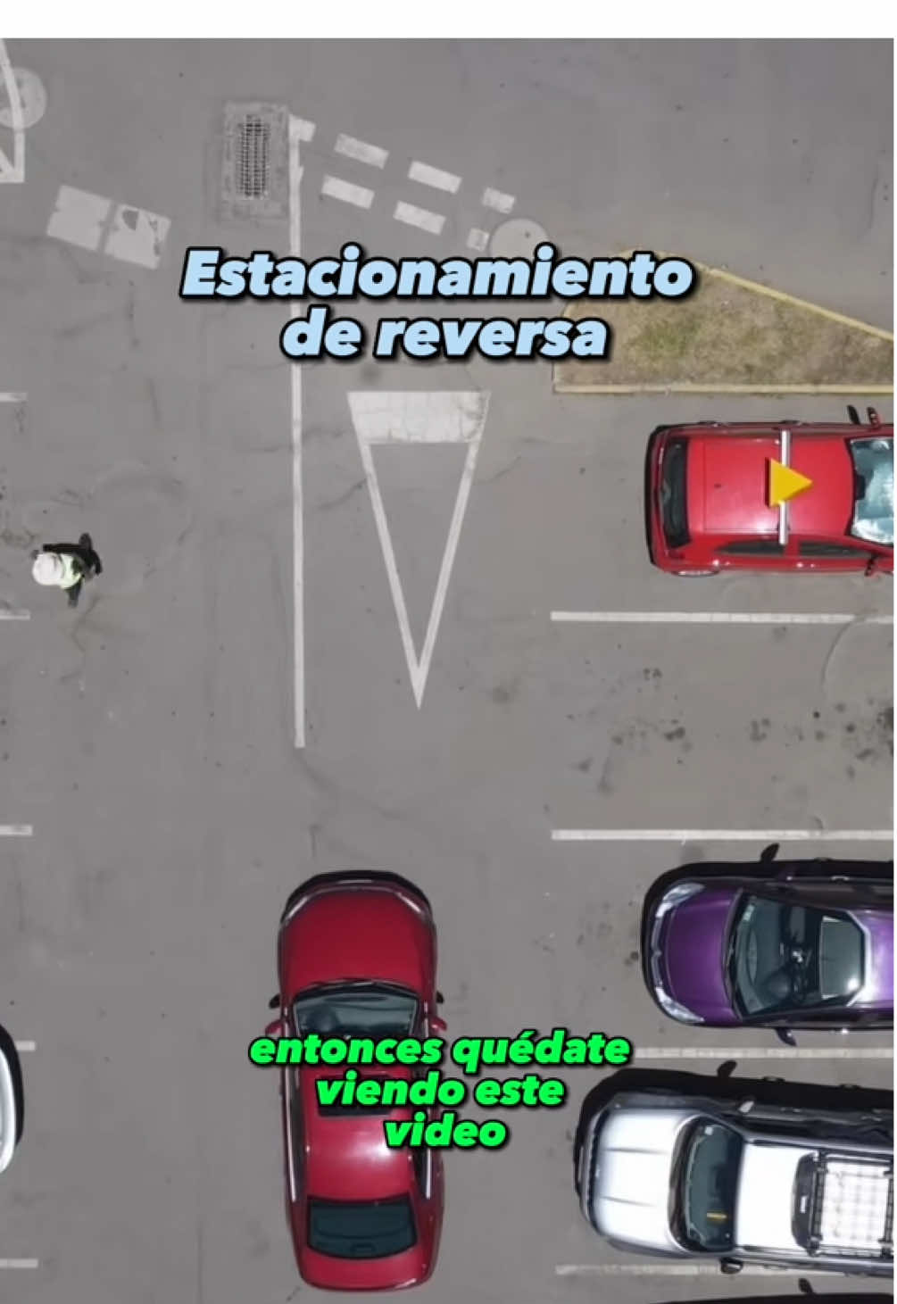 Estacionamiento de reversa en un auto sedan✅🚗🤩 para más videotips síguenos en nuestras redes sociales como practicatest.cl✅#aprendeaconducir #estacionamiento #conducir 