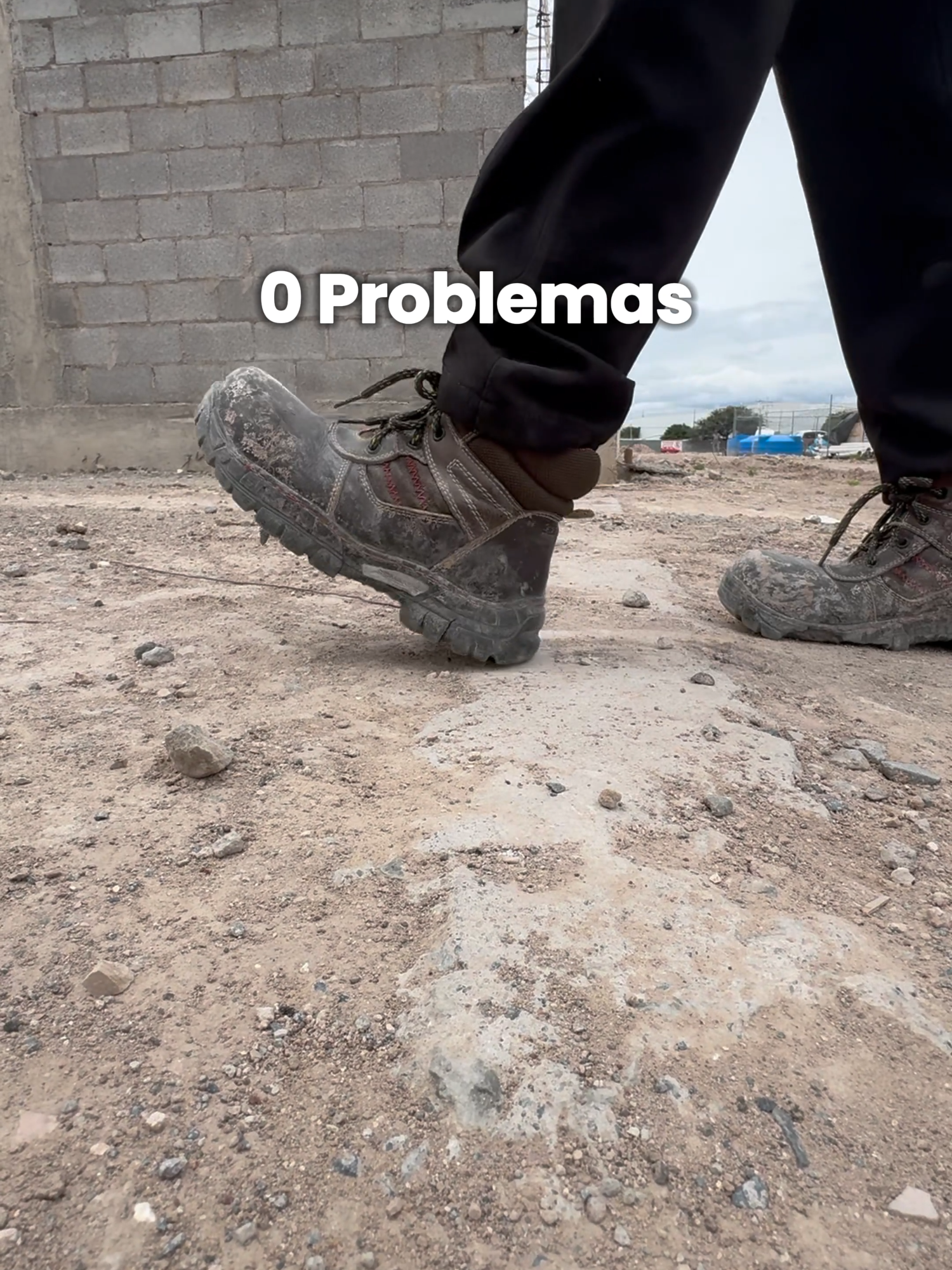 Así era este trend, ¿no? 👀 ¿O cómo era? 😅 #trendingtiktok #99problems #construccion #obracivil #obra #albañilesmexicanos #ingenieros #arquitectos #parati #viraltiktok
