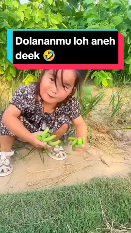 Buang ya dek yaaa 😰 #babylove #babytiktok #lucu  #kids #main #ulet #geli #funny #funnyvideos #cute #cutebaby #fypage #fyp #foryou #foryoupage 