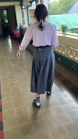 buu nih bu rok nya ngatung