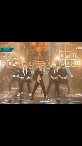 Bang Bang Bang ca khúc số 1 K-pop 2015 tại Hàn quốc.  #gdragon #gdragon_bigbang #kwonjiyong #kwonjiyong_g_dragon #bigbang #vipgdragon #kpop #yg #gd #ygfamily #vipbigbang #gdragon지드래곤 #fypシ #xuhuong #bangbangbang 