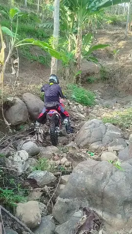 sekilas jalur baksos HORE#1  7-8 DESEMBER 2024 star finis lapangan jatirungo pringapus #trabas #enduro #hardenduro #fyp #sorotan #trailviral #fyppppppppppppppppppppppp #capcut #enduroishard #pengenfyp #trabasadventureindonesia #teamhore #klx #2stroke #crf 
