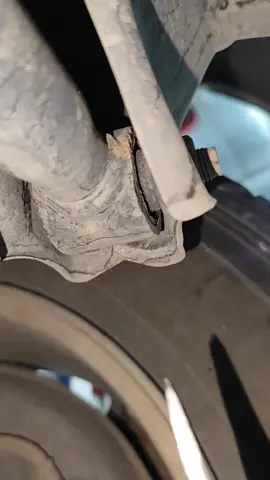 Need Replace Rear Wheel body link Arm #howto #usa🇺🇸 #mechanic 