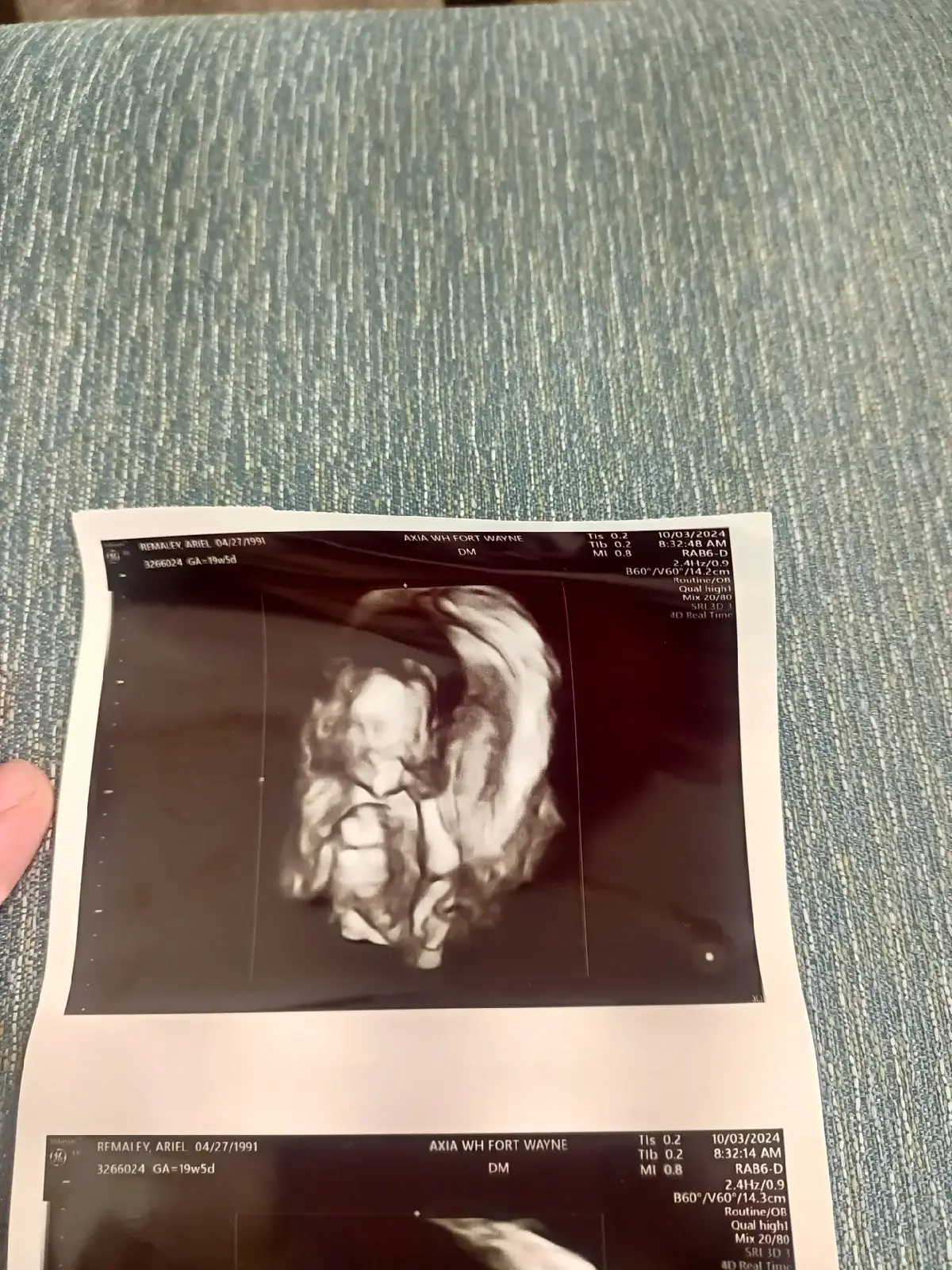 baby girl is 11 ounces she has a great heartbeat and she already give people run for their money she would not let the lady that was taking off so get a good pic of her even moving at one point I had to say her name 