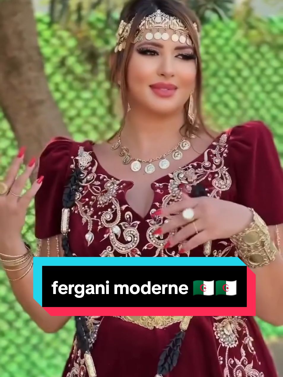 @machta__vip #الفرقاني_القسنطيني🇩🇿🇩🇿 #الشعب_الصيني_ماله_حل😂😂 #اللباس_التقليدي_الجزائري📸📽🇩🇿 #beautyalgerienne #beautydz1616 #tasdiradz16 #traditionneldz16 #beautydz1616 