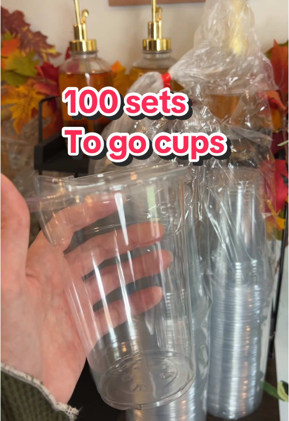 #giftfromTikTokShop I will be using these cups for my to go iced coffee. I love the lids on these cups its perfect for when I add frothed topping on my drink. #cups #togocup #drinkcups #TikTokShopHolidayHaul #TikTokShopBlackFriday #TikTokShopCyberMonday #TreasureFinds #FallDealsForYou #TopTierOctober #ttstastemakers #SpotlightFinds 