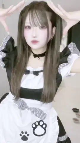 メイド服ってなんでこんなに可愛いんですか‼️⁉️
