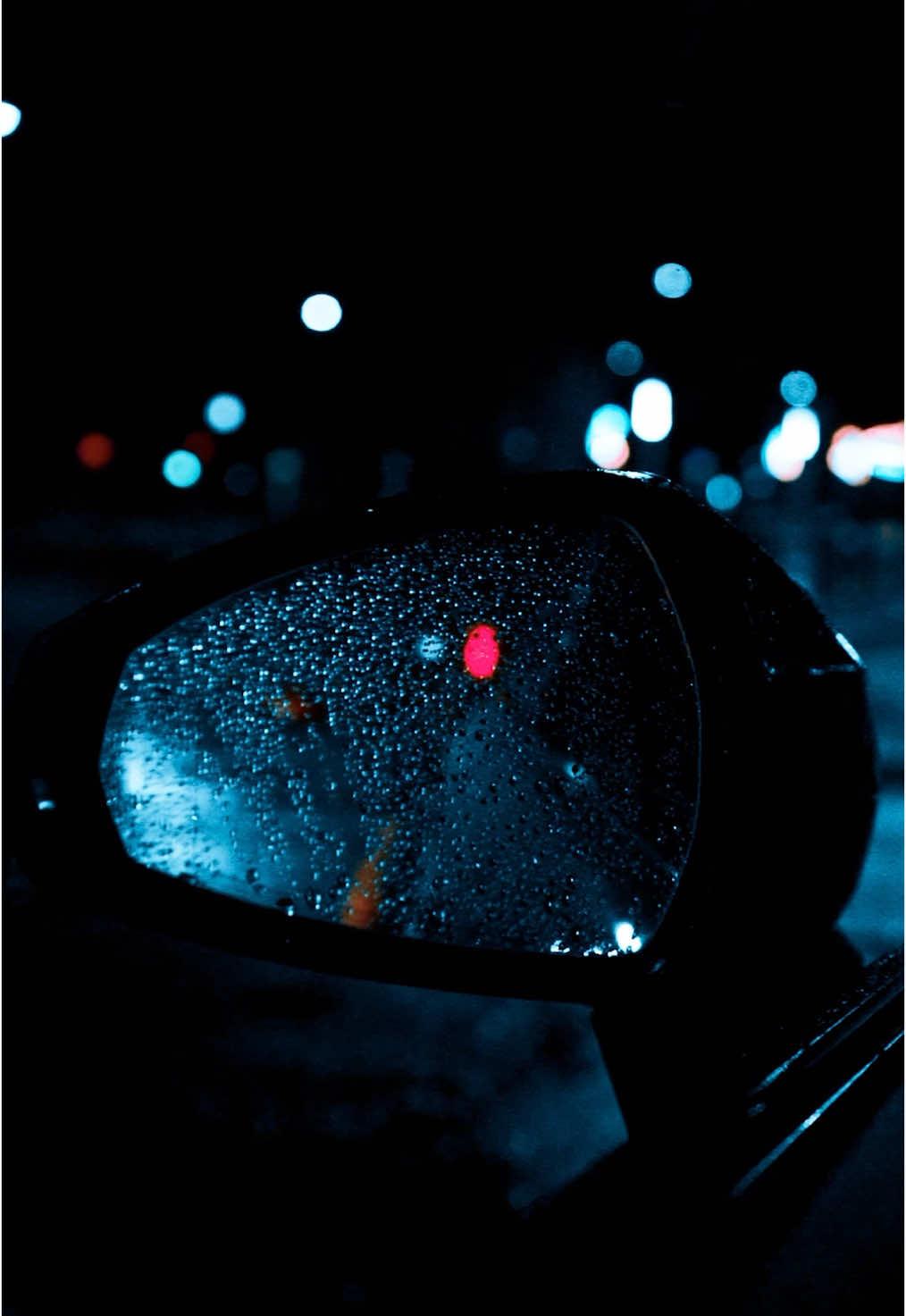 Night Drives like this🖤 . . . . #ａｅｓｔｈｅｔｉｃ #darkaesthetic #dark #aesthetics #rain #car #cinematic #cinematography #thunder #rainynights #darkvibes #mood