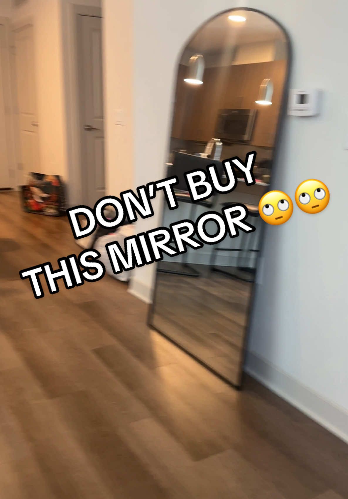 I bought mine for $100 , i think there is a GLITCH !! 💸 #archedmirror #mirror #tiktokshop #floormirror #livingroommirror #apartmentdecor #tiktokshopfallsale #falldealsforyou #tiktokshopviral 