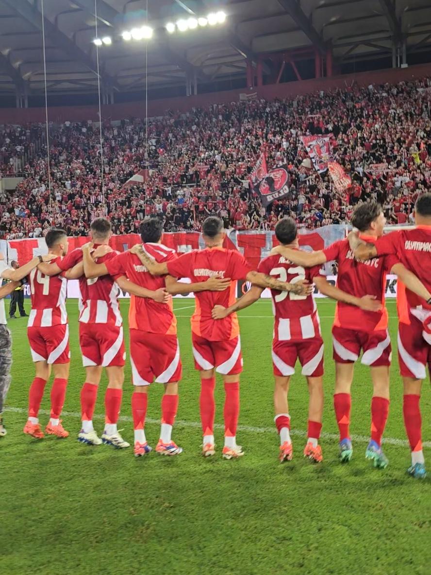 🔴⚪️👊🏻 #Olympiacos #UEL #OLYSCB #fy #fyp #fans #together #family 