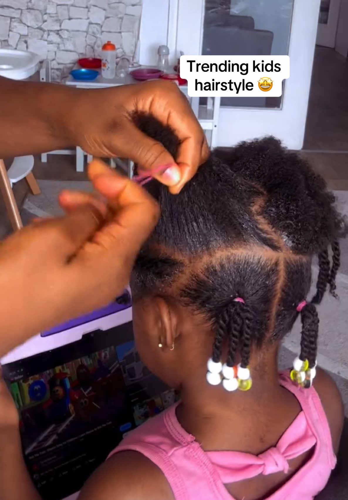 Trending kids hairstyle 😻 #naturalhair #hair #ifysworld #fyp #fyp #kidshairstyles #hairtutorials #foryoupage #hairgoals #trending 