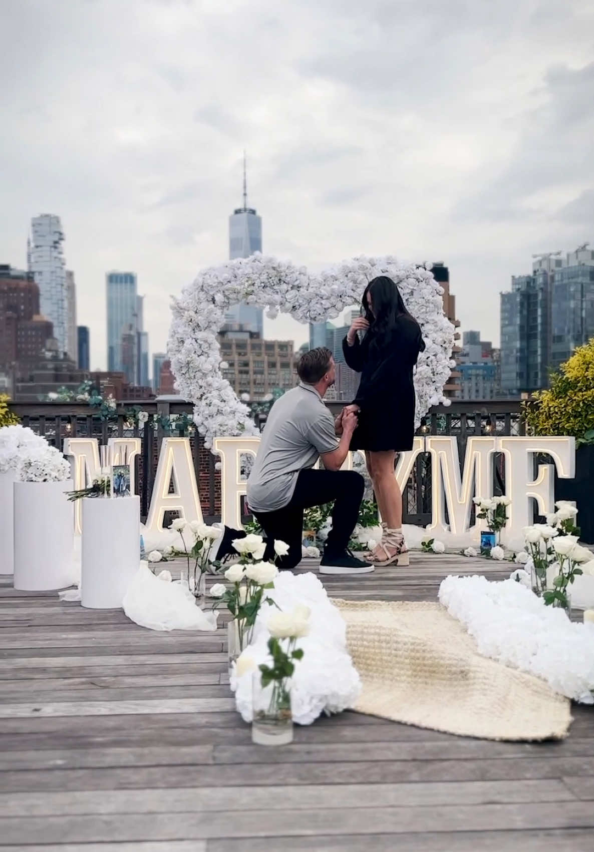 Magical is an understatement. Link in bio! 🥰💍 #engaged #proposal #fiance #newyorkcity 