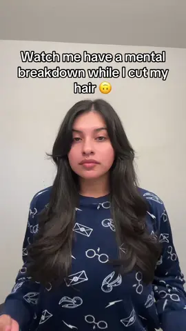Hairstylist dont come for me 😩 I hate going to the salon and my layers needed a little touch up . Not going to lie it was theraputic because i lost fear in cutting my hair even though i dont know what im doing but its just hair it will grow 🤷🏻‍♀️