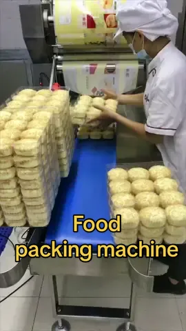Dessert packing machine #tiktok #foryou #packagingmachine #flowpackingmachine #foodpackingmachine #packingmachine 