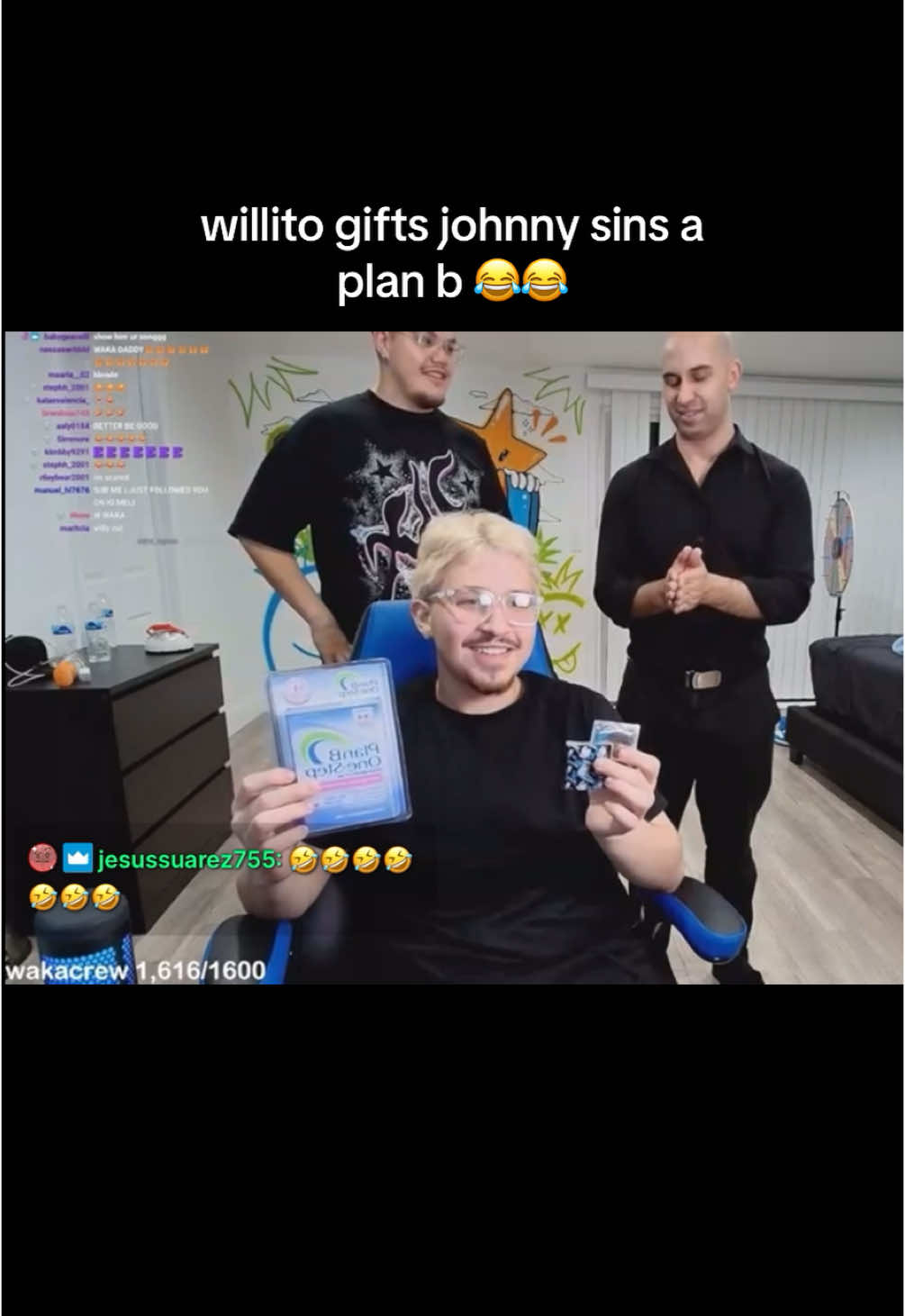 @Willito gifts johnny sins a plan B #willito #willitostream #johnnysins #fypシ゚viral #live #foryou 