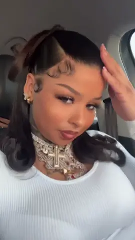 🤍 #chrisean #chriseanrock #chriseanrockbabyy #hairdid #makeup #glam #chriseanrockedit #blessedlife #prettygirl #prettyprivilege #beautiful #glowing #stunning #traveltok #thatgirl #blueface #bluefacebaby #happygirl #smile #godisgood #happylife #foryoupageofficiall #fyp #zeusnetwork #blowthisup #viralvideo #trending #star #whitetop #girlygirl #thursday #latenightvibes 
