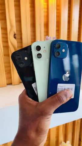 12plain used  64-128Gb ☎️0676326206 #12plain #crissitech #iphone #Moshi_iphone #genuine #moshi 