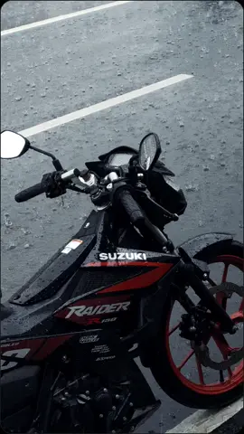 Bigye ng kapirasong montage habang naulan 🌧️❤️@ꜱɪᴏᴘᴀᴏ #Raiderfi #fyp #raider150fi #trending 
