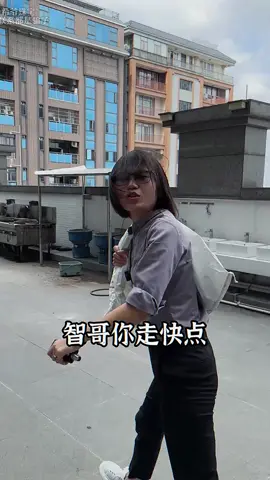 從工廠裏搶了35條“紫霞仙子”！ 每一條都美得驚心動魄！！ 姐姐們趕緊留下你們的圈口～#翡翠手鐲#手鐲定制#珠寶首飾#紫羅蘭手鐲 