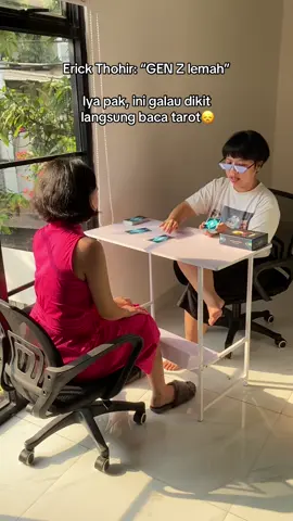 Siapa yg relate kalau galau dikit baca tarot?☝🏻😞 #JakartaDoodleFest #JDF2024 #intellectualproperty #pameranseni #bazaarseni #tarot #galau 