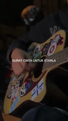 Song : Virgoun - Surat Cinta Untuk Starla Cr : galang.utaaa