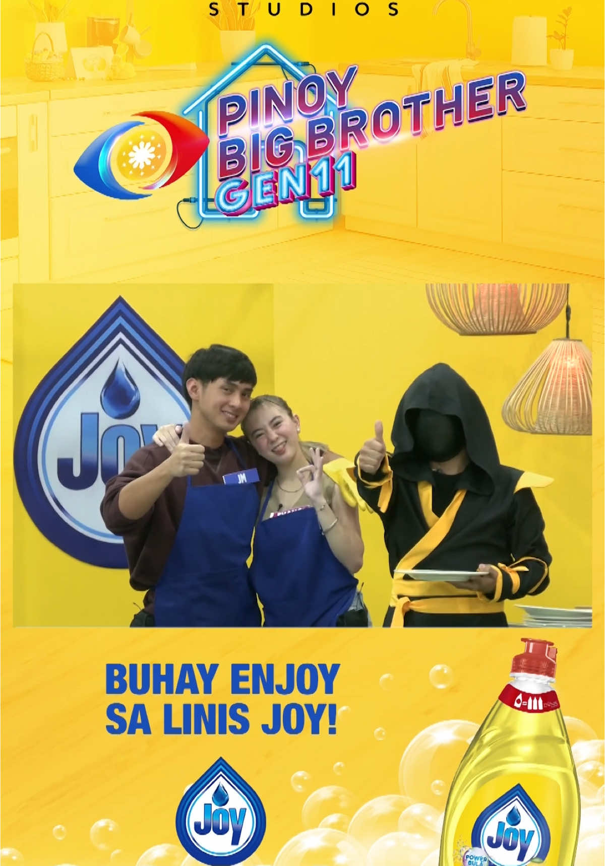 Sila JM at Fyang yung mga kapatid mong nakatoka every Thursday night sa hugasin! 🤣 Gamit lang ang JOY dishwashing liquid, maggawa nga kaya nila JM at Fyang ang hamon ni Kuya? 🤔✨ #JoyDishwashingLiquid  #FasterCompleteClean #PPBGen11