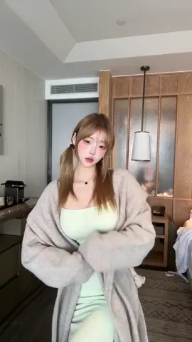 ⦮       ⦯   -᷅ ⤙ -᷄⠀为什么你要走#nonono #变装重生 