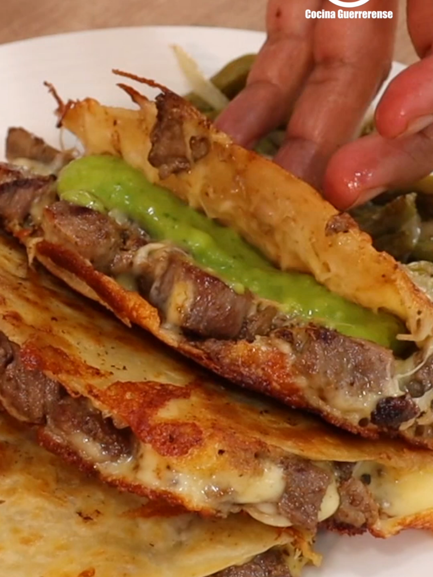 QUESADILLAS DE ARRACHERA