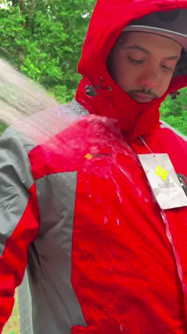 No pase frio en este invierno . . . . . #Mens #mountain #water #proo #jacket #chaqueta 