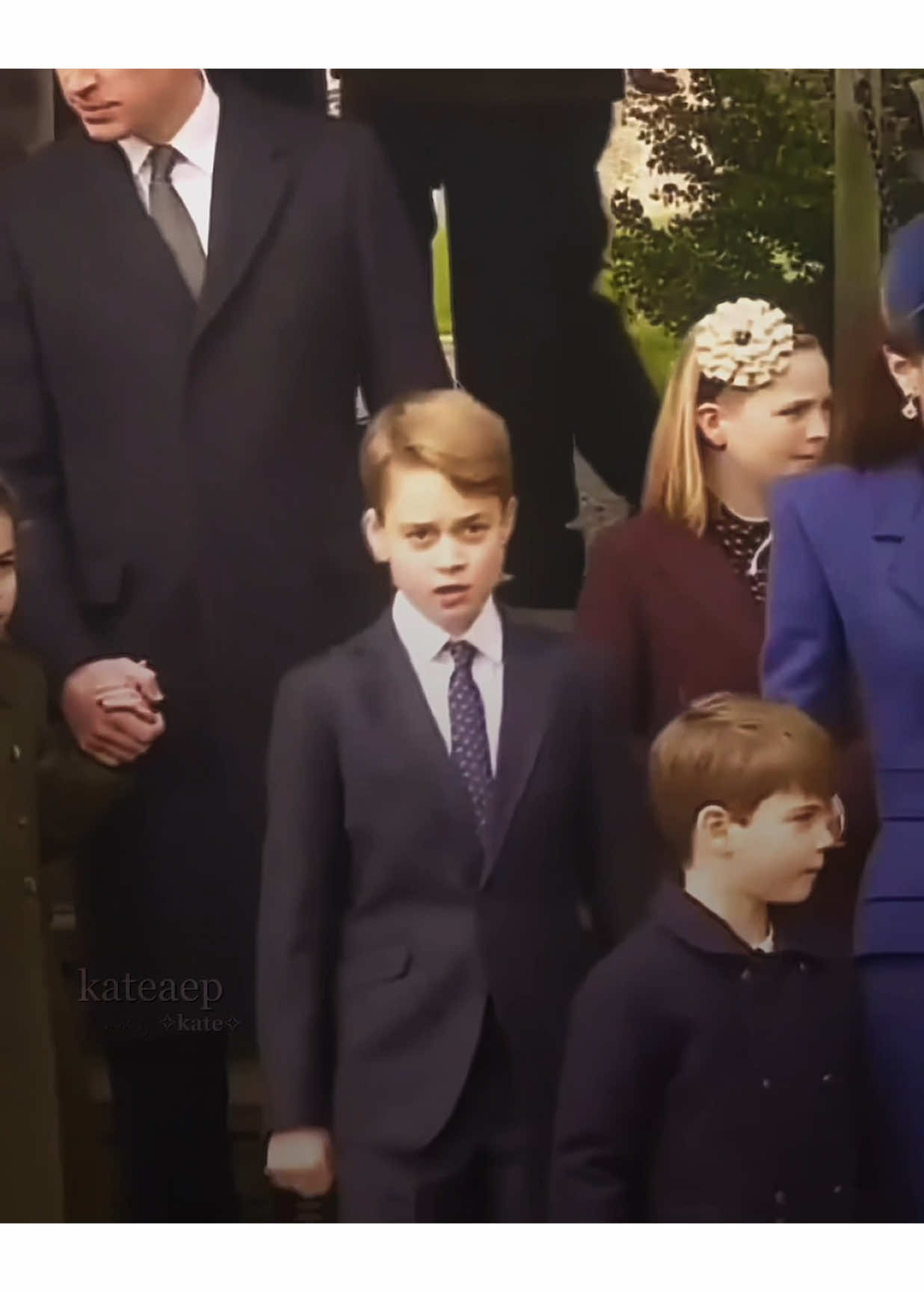 Not in a weird way ofc || #princegeorge #princegeorgeofwales #pg #georgie #britishroyal #britishroyalfamily #walesfamily #fyp #viralvideo #videostarpro #videostar #aftereffect 