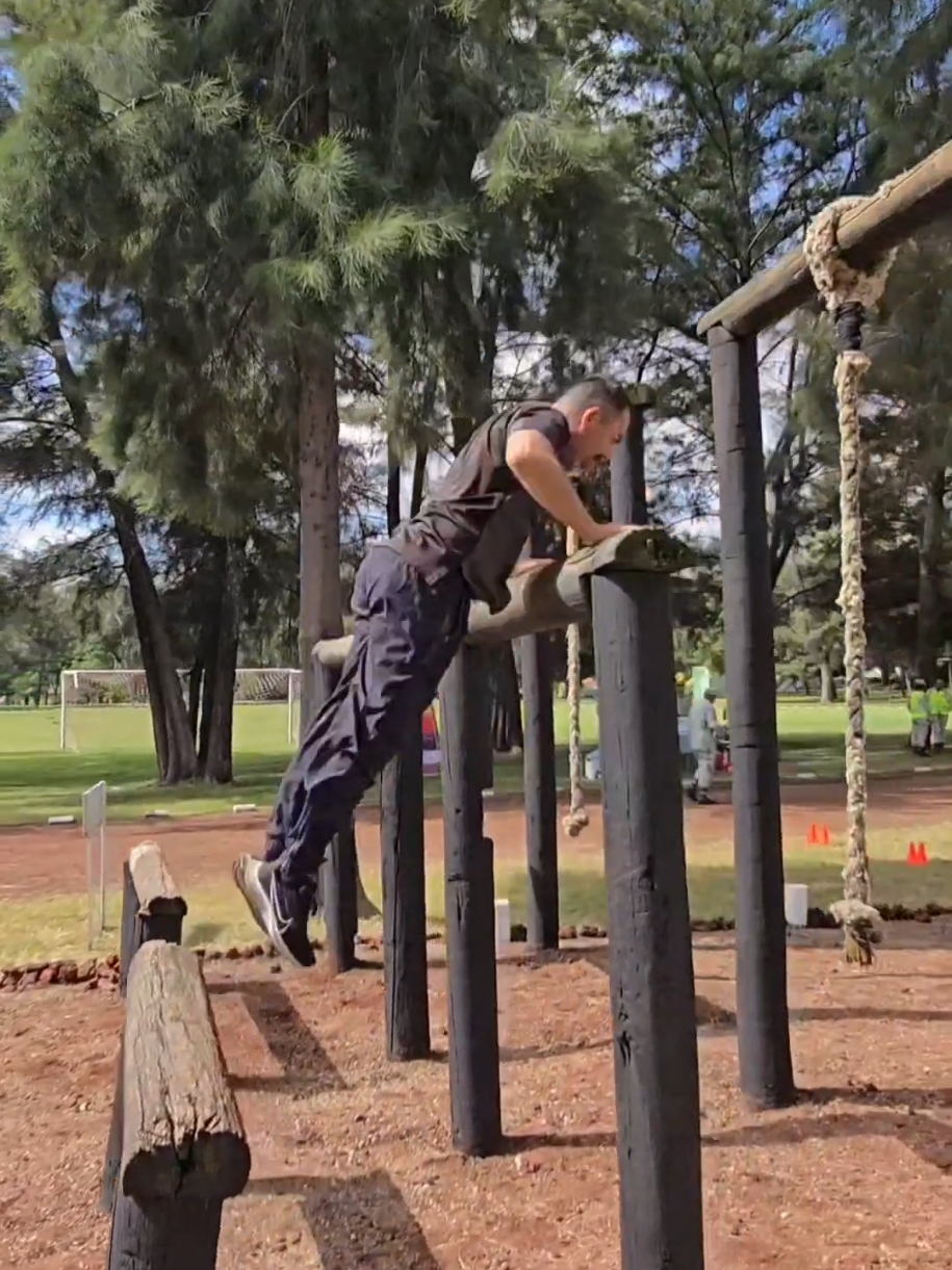 Military OBSTACLE course TRAINING #lapistadelinfante 