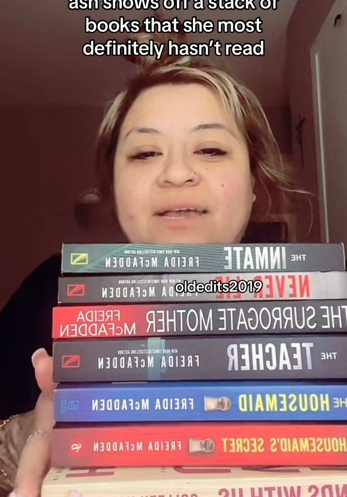 those books look CRISP and as someone who has over 100 books on my shelf its easy to see that these have not been touched LMFAO #foryoupage #ashtrevino 