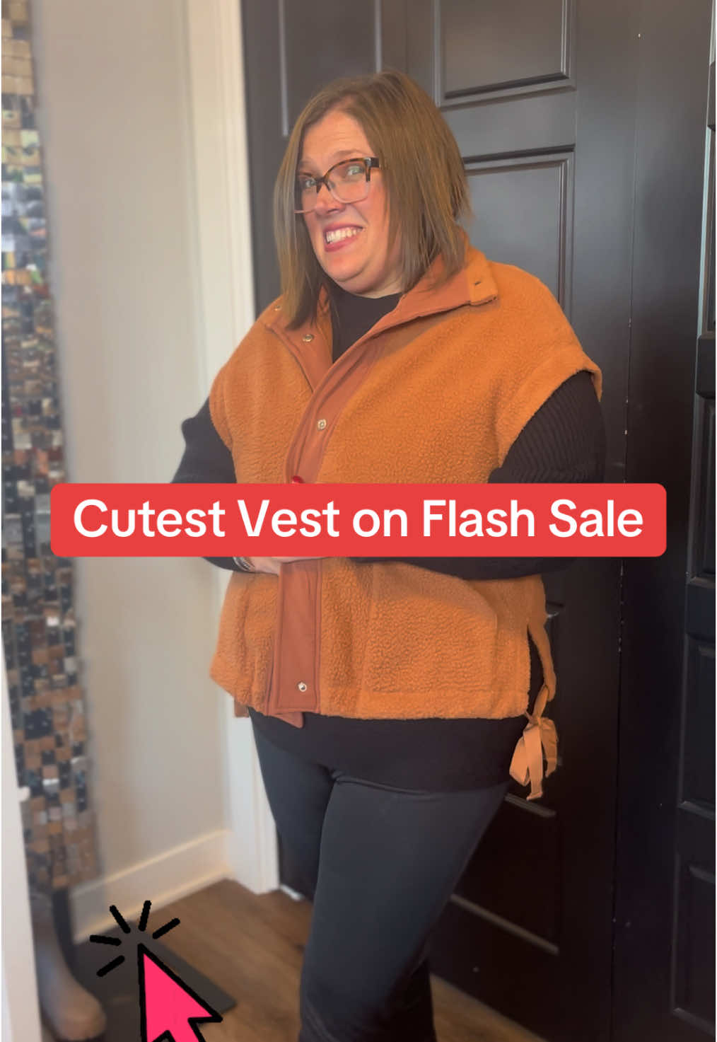 Adorable fleece oversized vest. #falldealsforyou #TikTokCyberMonday #TikTokBlackFriday#FallFashion #giftsforher #TikTokMadeMeBuyIt 