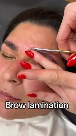 Dying over this before and after brow lamination 🥹🥹🥹#atxlashlift #atxbrowlamination #atxmakeup 