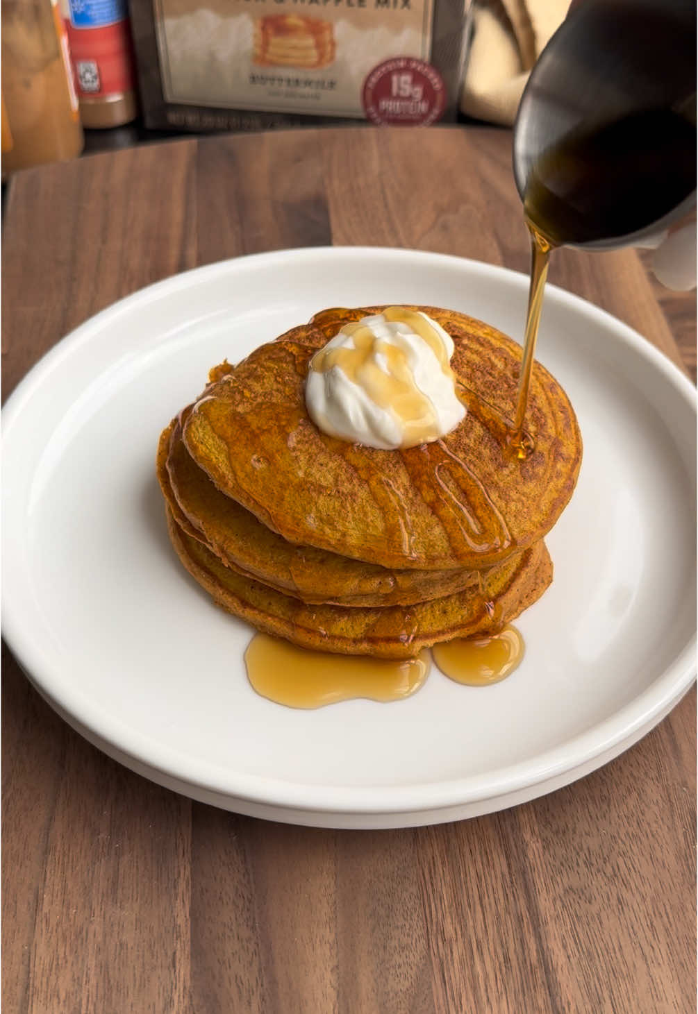 PUMPKIN PROTEIN PANCAKES 🥞🍁 no protein powder required and so easy. Ingredients: 1/2 cup 100% pure pumpkin puree (122 g) 1/2 cup liquid egg whites (123 g) 2 tbsp maple syrup (30 ml) I use sugar free 1/2 tsp vanilla 1/2 cup Kodiak pancake mix (63 g) 1/2 tsp cinnamon 1/2 tsp pumpkin pie spice 1/4 tsp salt Instructions: 1. Heat a large frying pan on medium. In a mixing bowl, whisk together the pumpkin, egg whites, maple syrup and vanilla until smooth. Gently stir in the pancake mix, cinnamon, pumpkin pie spice and salt until combined. 2. Spray pan with cooking spray and pour the batter onto the pan, forming pancakes (makes about 4 regular size or 6 smaller ones). Cook for 2-3 minutes, until surface starts to bubble, then flip and cook another 2 minutes. Remove from heat and repeat with any remaining batter. 3. Enjoy with more maple syrup, vanilla greek yogurt, whipped cream, fruit, whatever you love! Notes: •Maple syrup: Add another tbsp maple syrup to the batter if you like it sweeter. Can also sub sweetener of choice. •Add ins: Some chocolate chips, chopped walnuts or pecans are really good sprinkled onto the pancake batter as they cook. •Batter: Since this batter is thicker, I use a spoon to help spread it around flatter on the pan. •Pumpkin pie spice: For stronger spice flavor, add another 1/2 tsp pumpkin pie spice. I’ve had these both ways and both are delicious. Per pancake: (makes 4 regular sized ones) 87cals/7.4P/13.3C/0.9F For full recipe post + free printout, search “pumpkin protein pancakes” at myproteinpantry.com 👩🏻‍🍳 or at the 🔗 in my bio  #highprotein #EasyRecipes #healthyfood #healthyrecipes #healthylifestyle #pumpkin #pumpkinspice #pancakes #breakfast