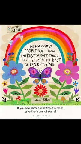 Keep going friends!!! Share that beautiful smile 😃 @Natural Life  #smile #friends #liveinconfidence 