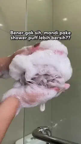 Mandi jadi makin asik dengan spons bulat ini! ✨ Bulatnya bikin busa melimpah, lembutnya bikin kulit happy ✨😍 #berrymanofficial #semuaadasemuamurah #kamupastibutuhini #sponsmandi #showerpuff #sikatgosokpunggung