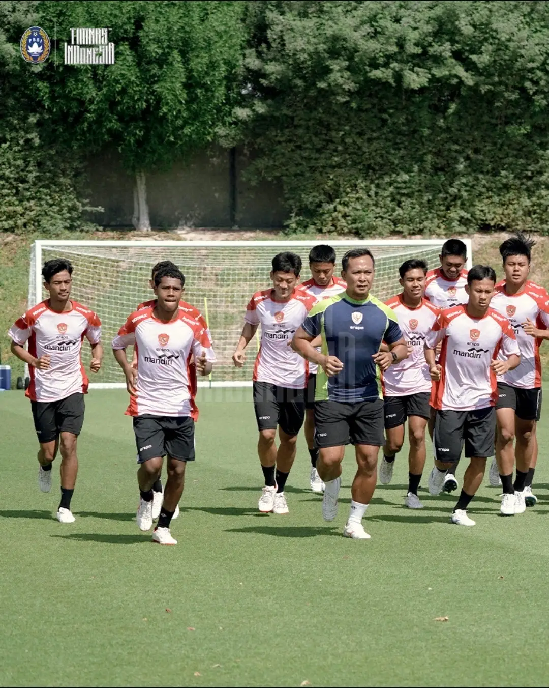 Road to #AFCU17 Qualifiers. ⏳ ✅ 16 September - 30 September, TC & friendly match, Spanyol 🇪🇸 👋 2 - 11 Oktober, TC & friendly match, Qatar 🇶🇦 🔜 19 - 27 Oktober, #AFCU17 Qualifiers, Kuwait 🇰🇼 ‣ #KitaGaruda 