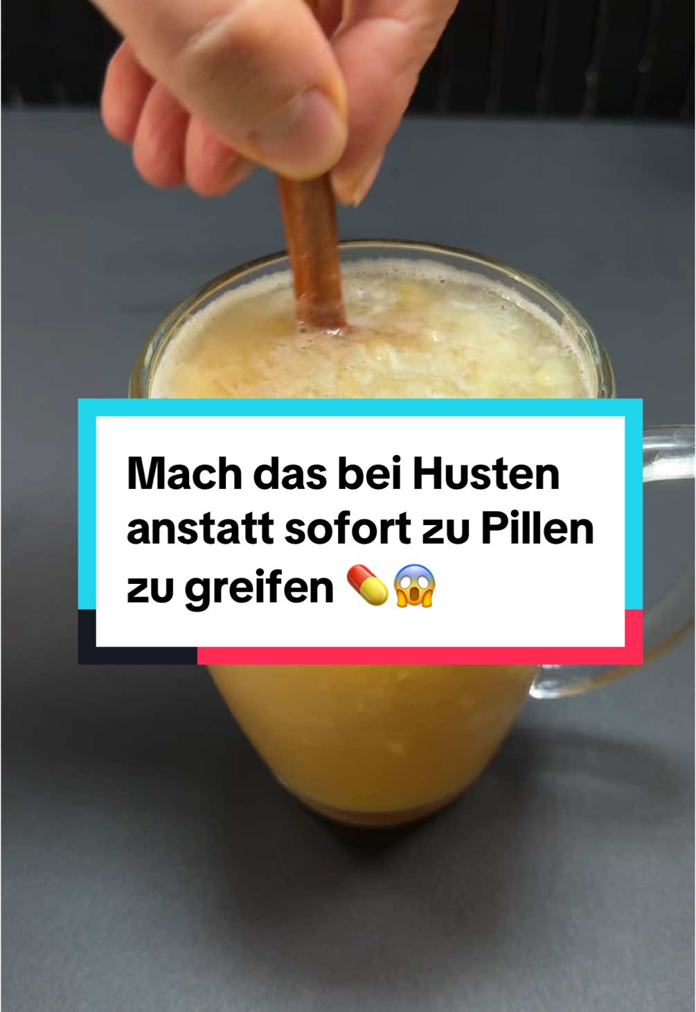 Mach das bei Husten anstatt sofort zu Pillen zu greifen 💊😱#husten #reizhusten #hausmittel #banane #honig #antibakteriell #schnellehilfe 